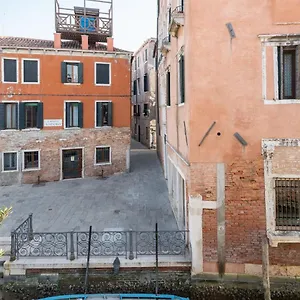 In San Marco With Canal View By Wonderful Italy Apartment